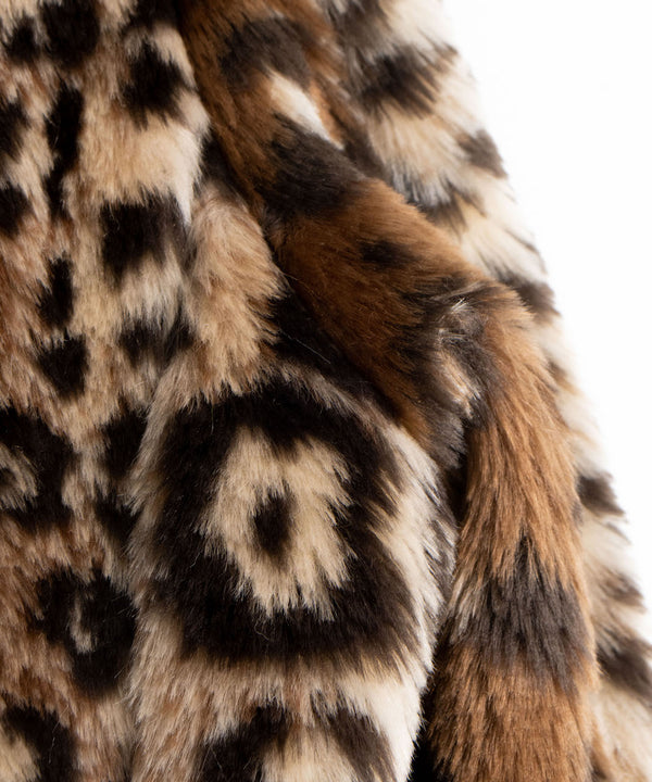 ヒョウ柄ファーコート　